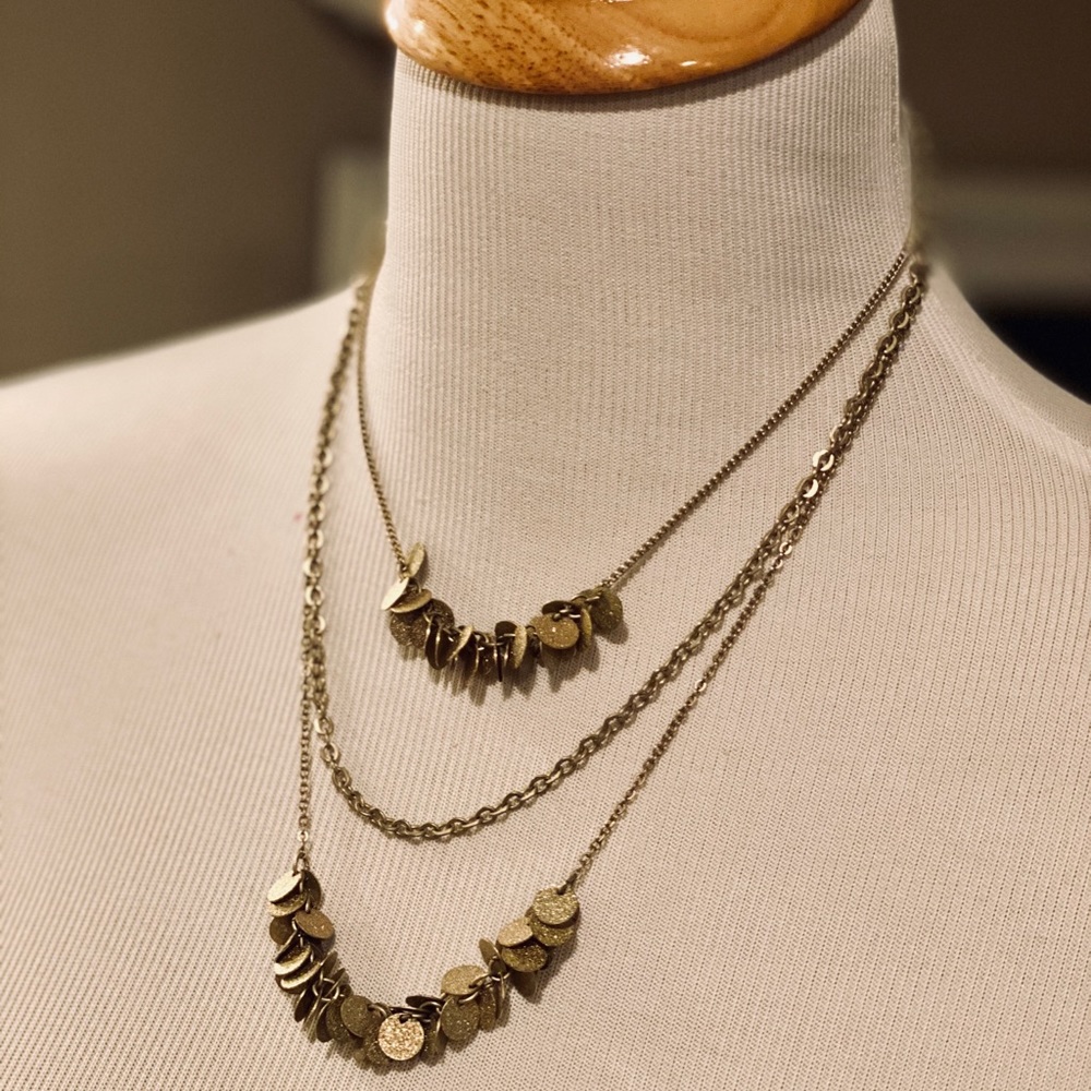Three tier gold medallion necklace